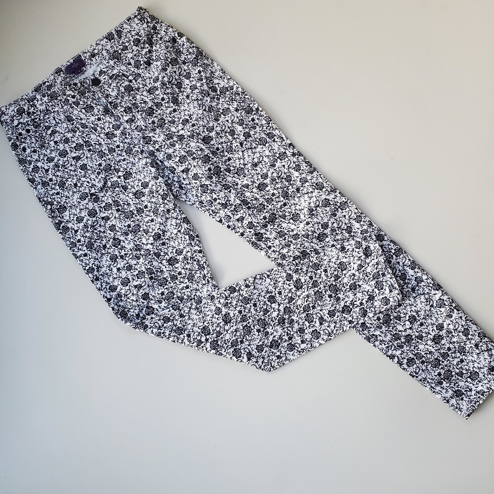 NYDJ Black rose print Leggings Jeans Jeggings